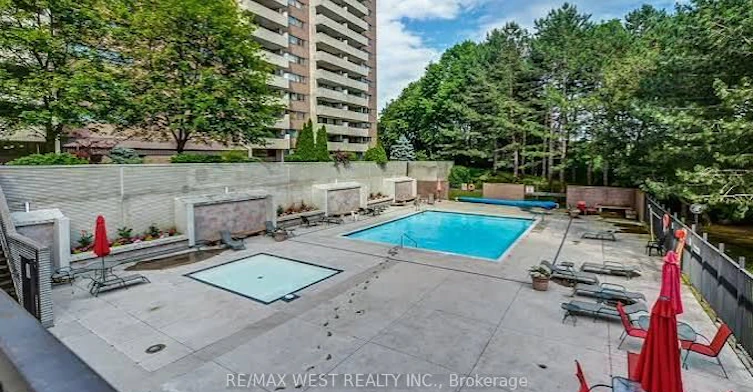 802-250 Scarlett Road, Toronto, ON, M6N 4X5 - 26