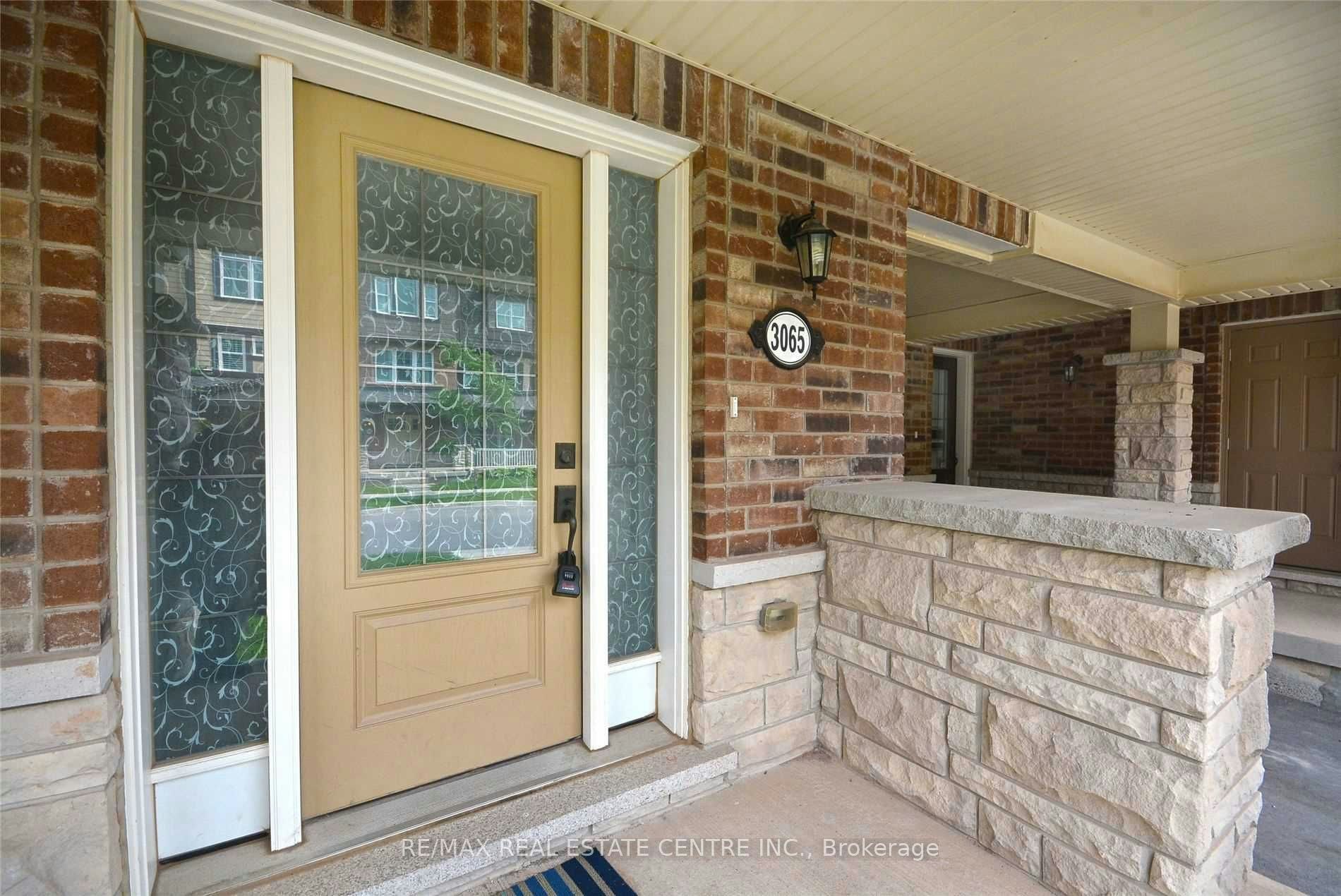 3065 Harebell Gate, Oakville, ON, L6M 4M2 - 4