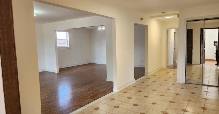 Upper-214 Pellatt Avenue, Toronto, ON, M9N 2P6 - 6
