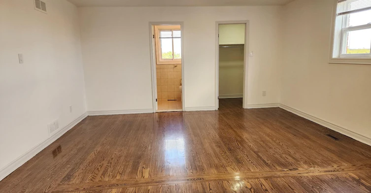 Upper-214 Pellatt Avenue, Toronto, ON, M9N 2P6 - 21