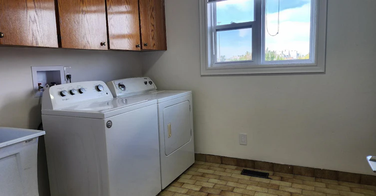 Upper-214 Pellatt Avenue, Toronto, ON, M9N 2P6 - 18