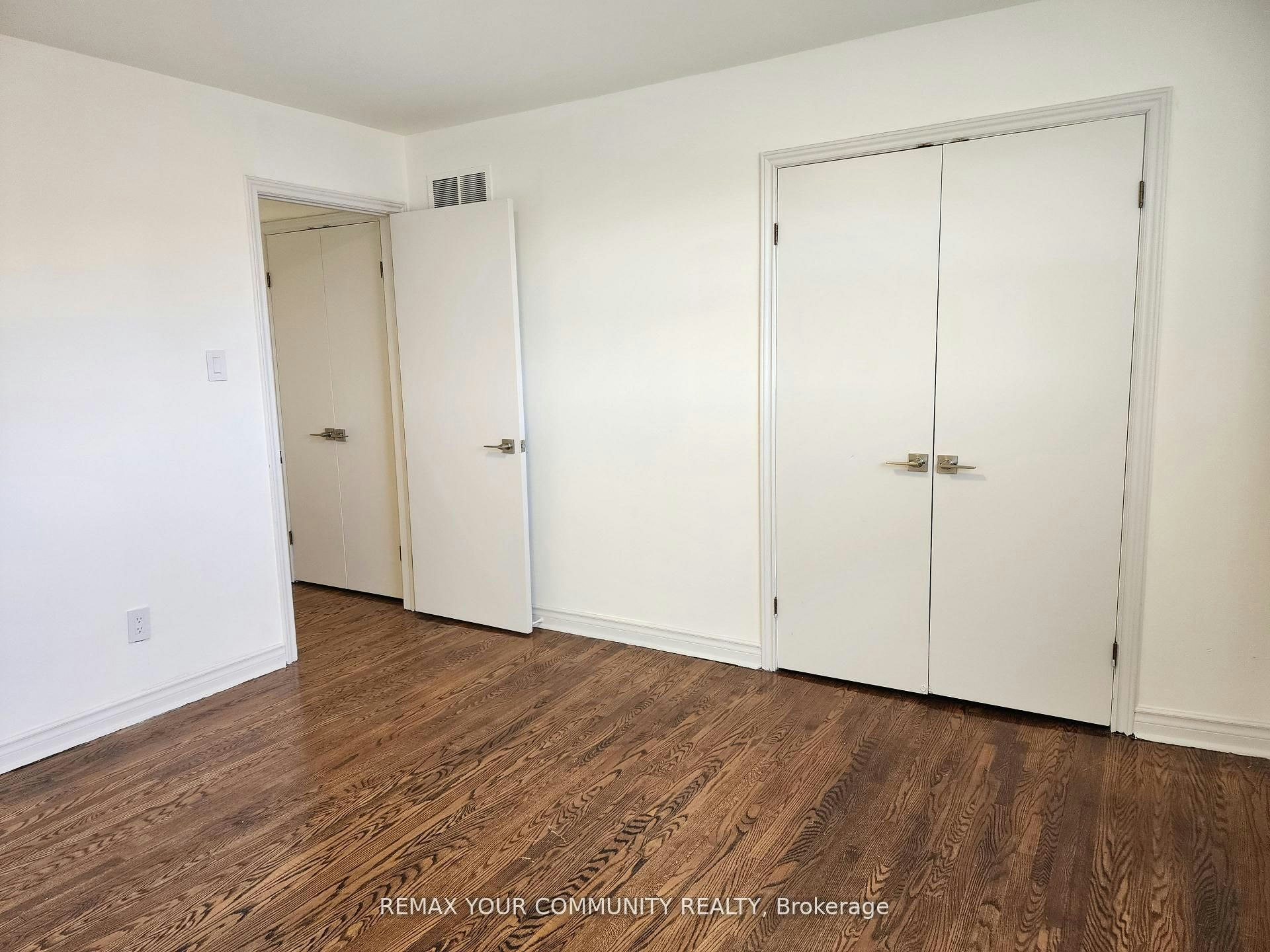 Upper-214 Pellatt Avenue, Toronto, ON, M9N 2P6 - 17