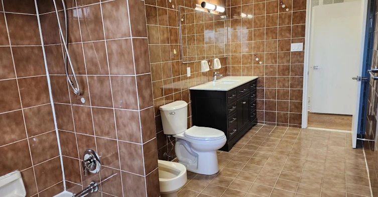 Upper-214 Pellatt Avenue, Toronto, ON, M9N 2P6 - 13