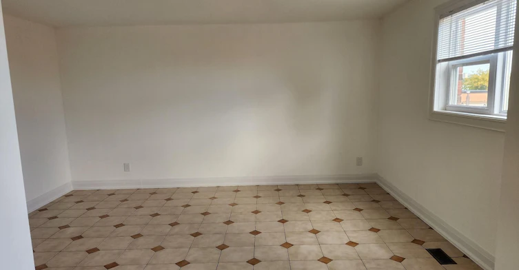 Upper-214 Pellatt Avenue, Toronto, ON, M9N 2P6 - 9