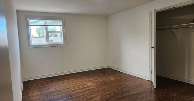 Upper-214 Pellatt Avenue, Toronto, ON, M9N 2P6 - 14