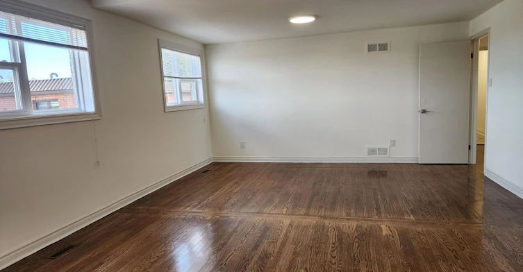 Upper-214 Pellatt Avenue, Toronto, ON, M9N 2P6 - 23