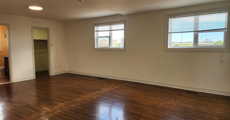 Upper-214 Pellatt Avenue, Toronto, ON, M9N 2P6 - 20
