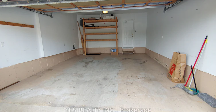 26 New Hampshire Court, Brampton, ON, L6S 0B9 - 28