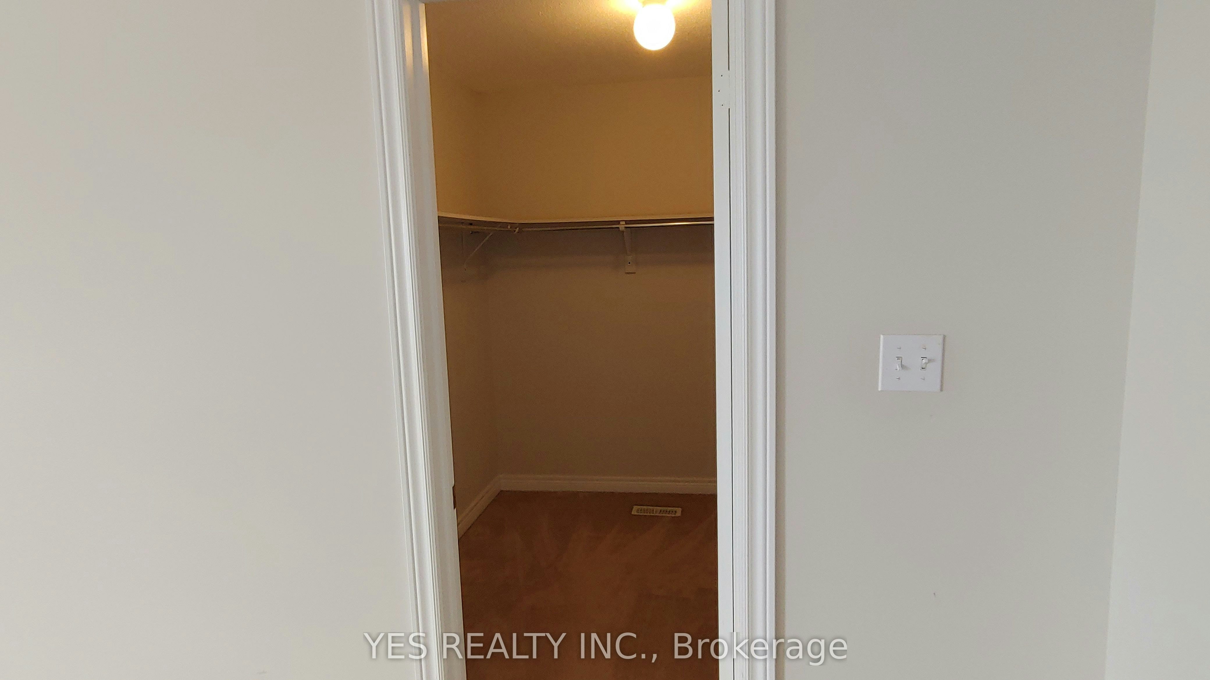 26 New Hampshire Court, Brampton, ON, L6S 0B9 - 13