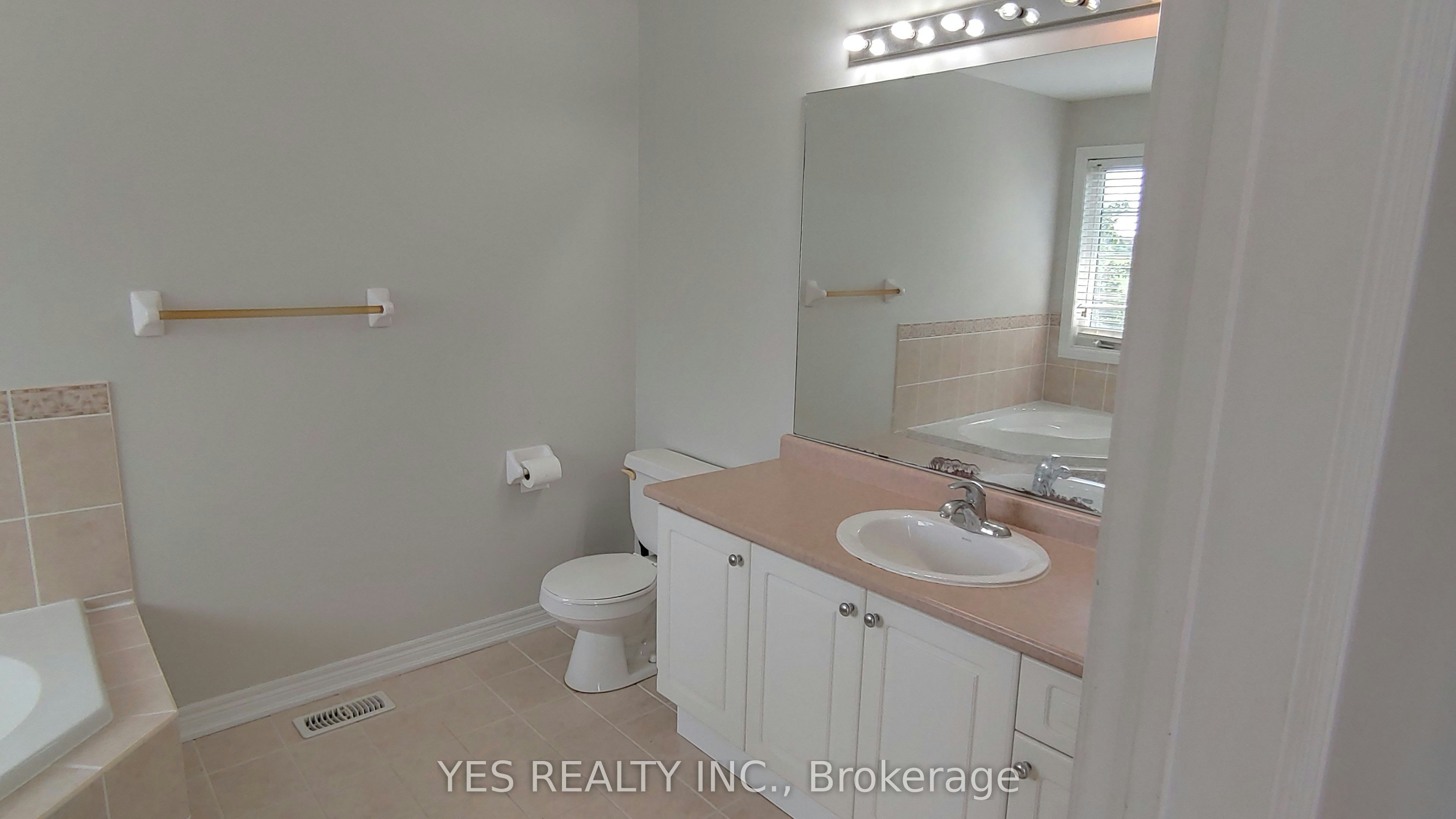 26 New Hampshire Court, Brampton, ON, L6S 0B9 - 16