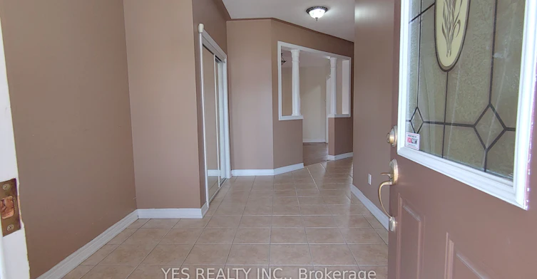 26 New Hampshire Court, Brampton, ON, L6S 0B9 - 2