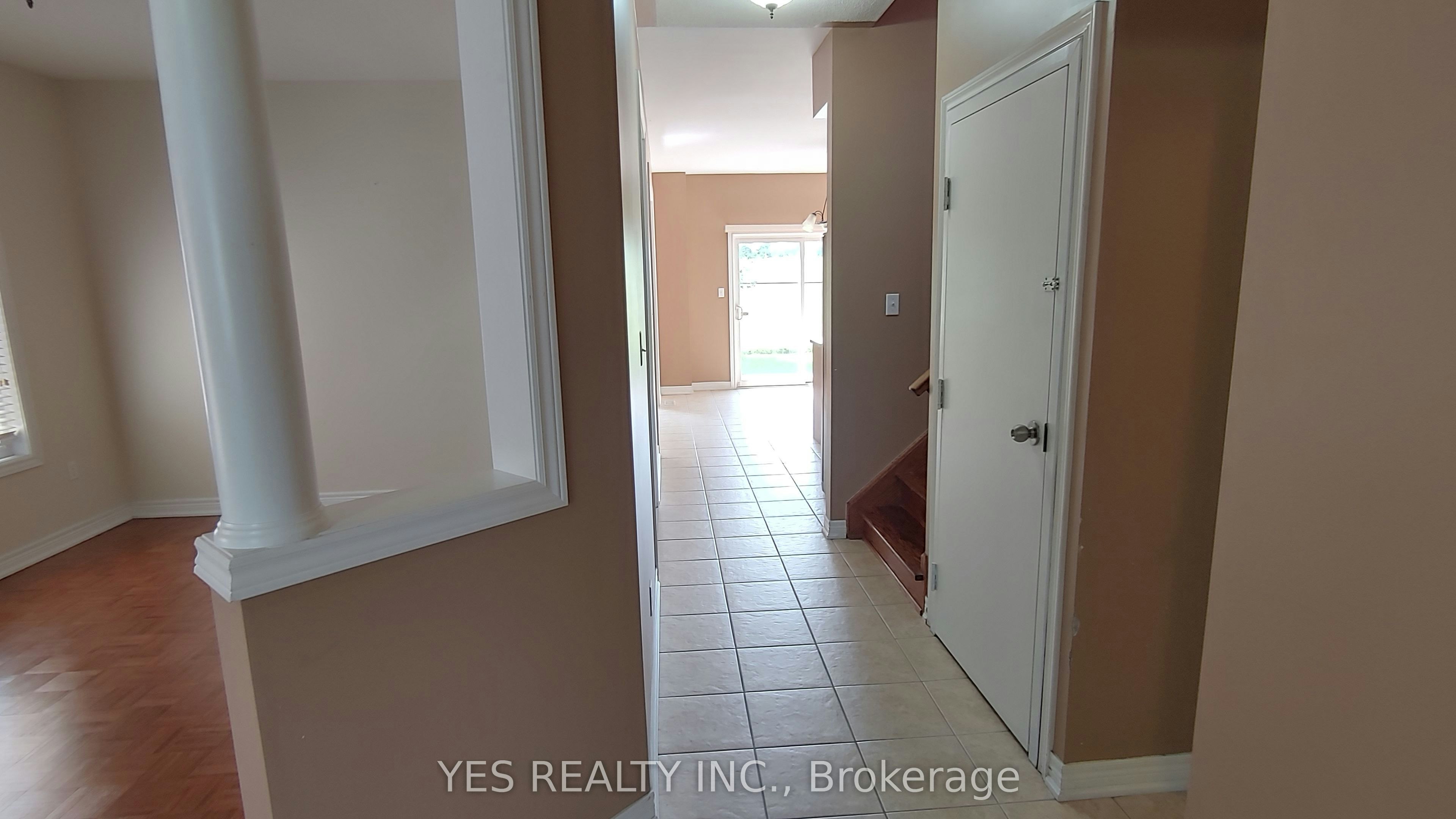 26 New Hampshire Court, Brampton, ON, L6S 0B9 - 4