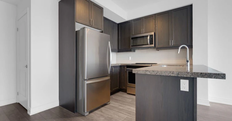 312-1050 Main Street E, Milton, ON, L9T 9M3 - 14