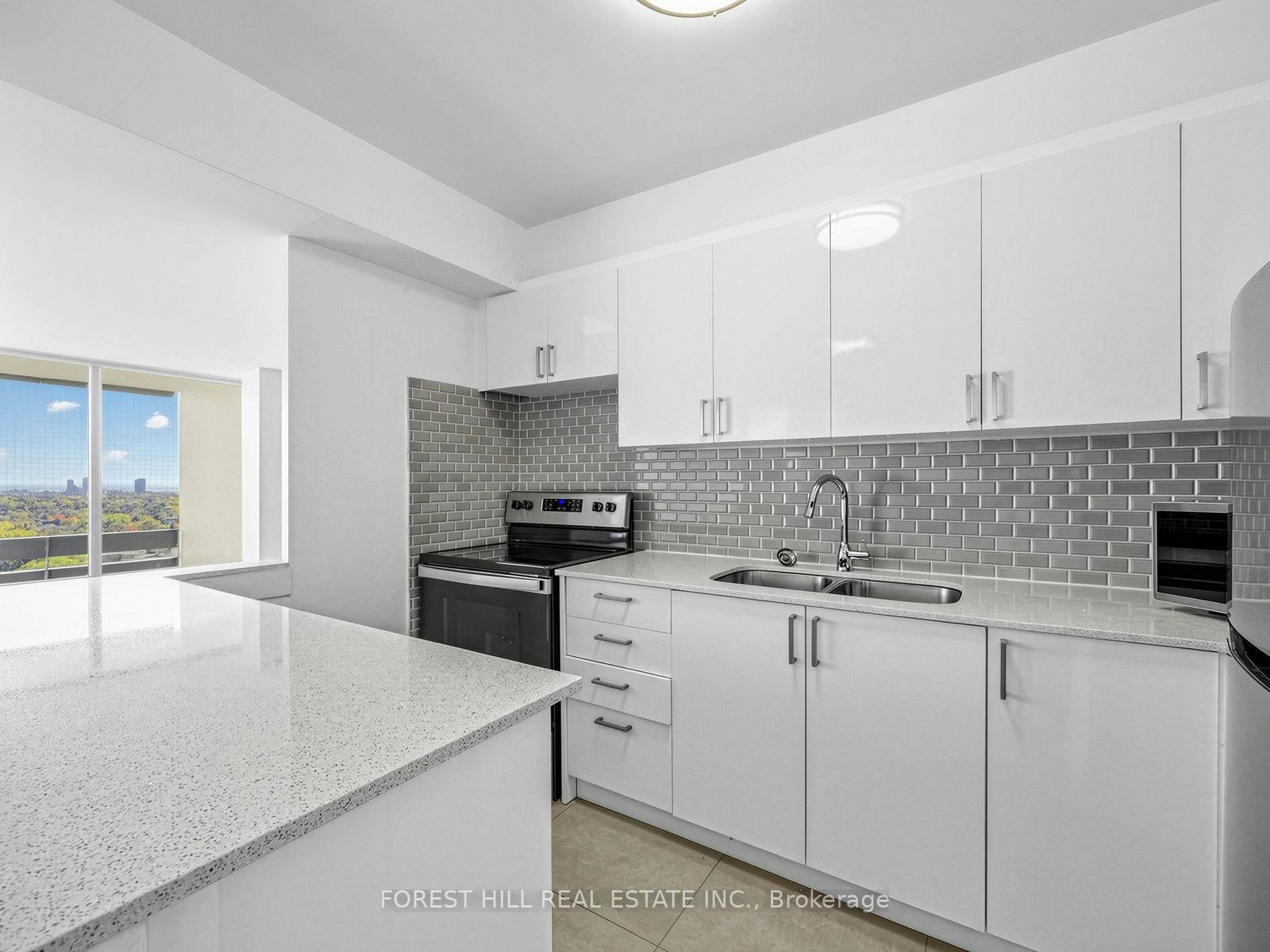 1811-377 Ridelle Avenue, Toronto, ON, M6B 1K2 - 13