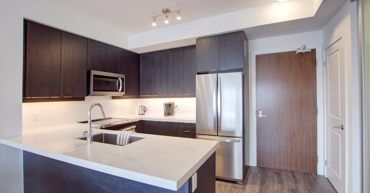 1014-1050 Main Street E, Milton, ON, L9T 9M3 - 4