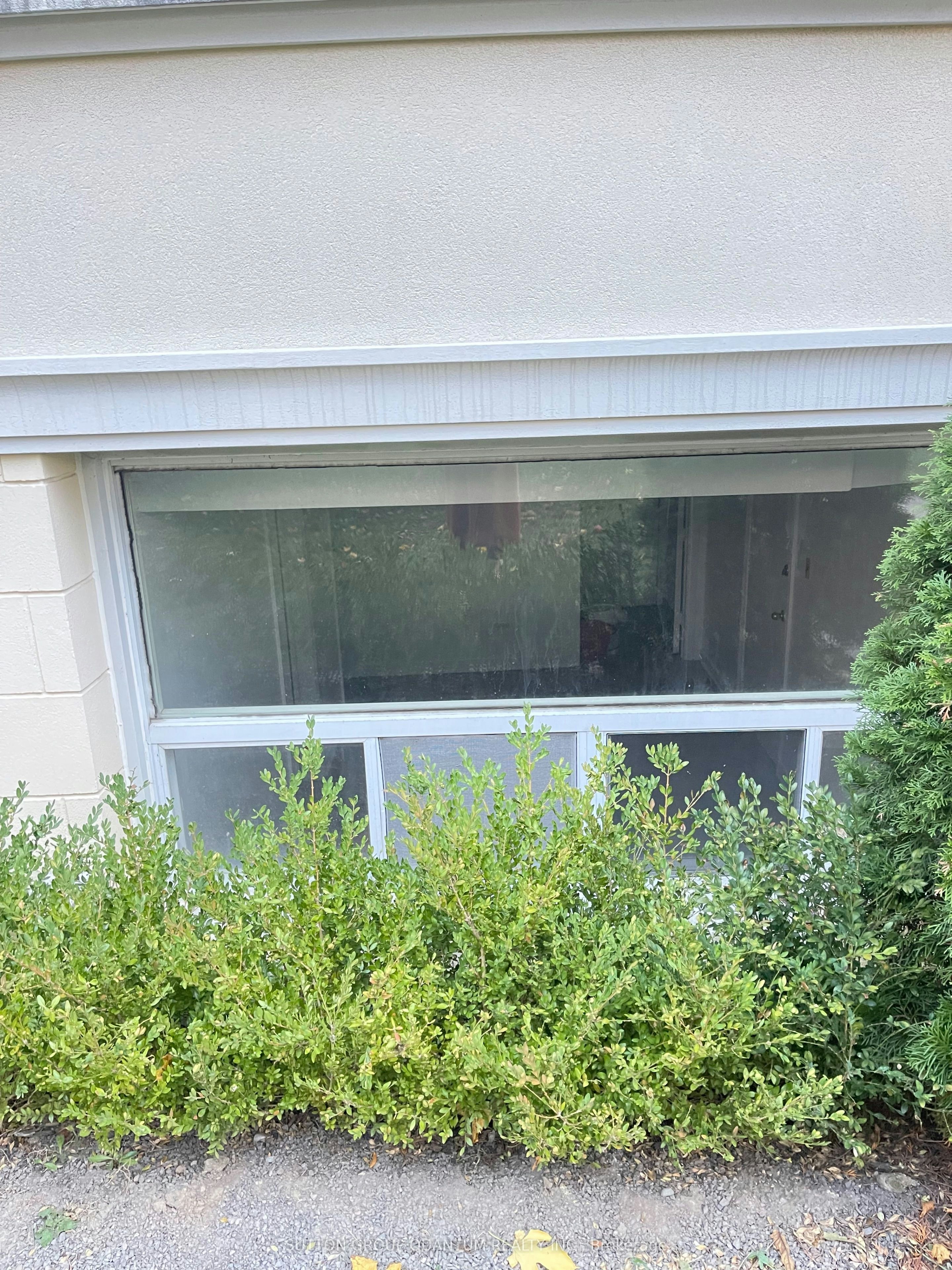 #2-339 Lakeshore Road E, Mississauga, ON, L5G 1E7 - 3