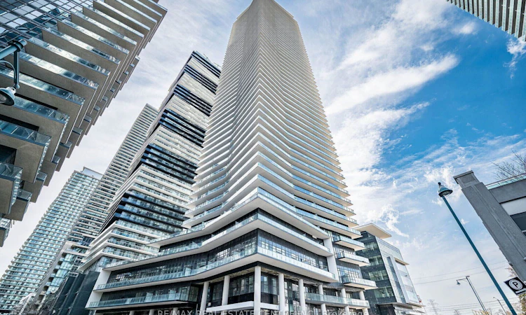 2510-38 Annie Craig Drive