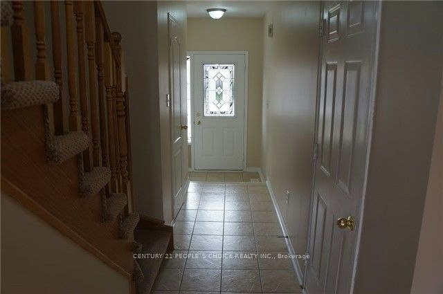 17 Corvette Court, Brampton, ON, L7A 2H7 - 2