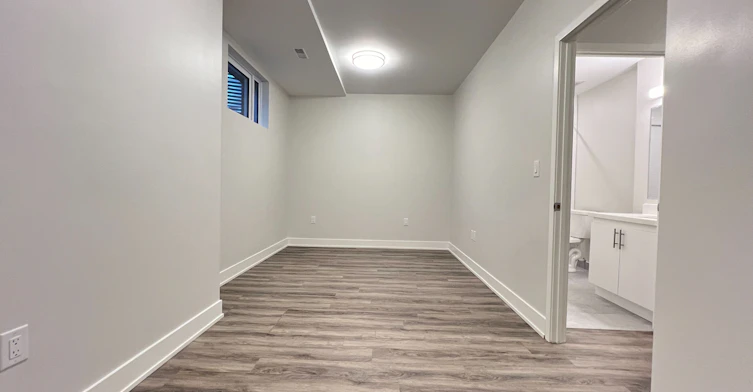 131-62 Dixfield Drive, Toronto, ON, M9C 3W1 - 32