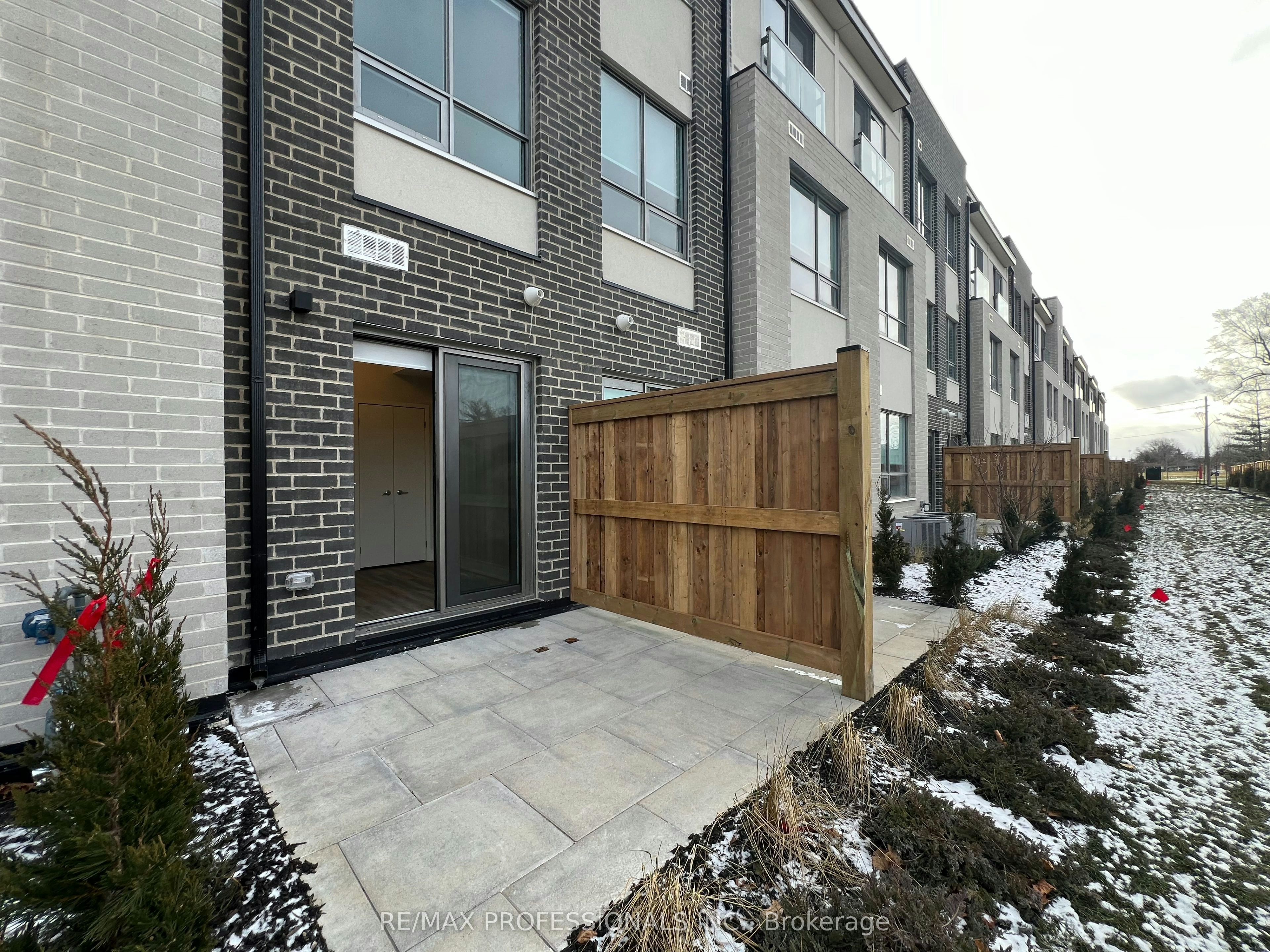 131-62 Dixfield Drive, Toronto, ON, M9C 3W1 - 20