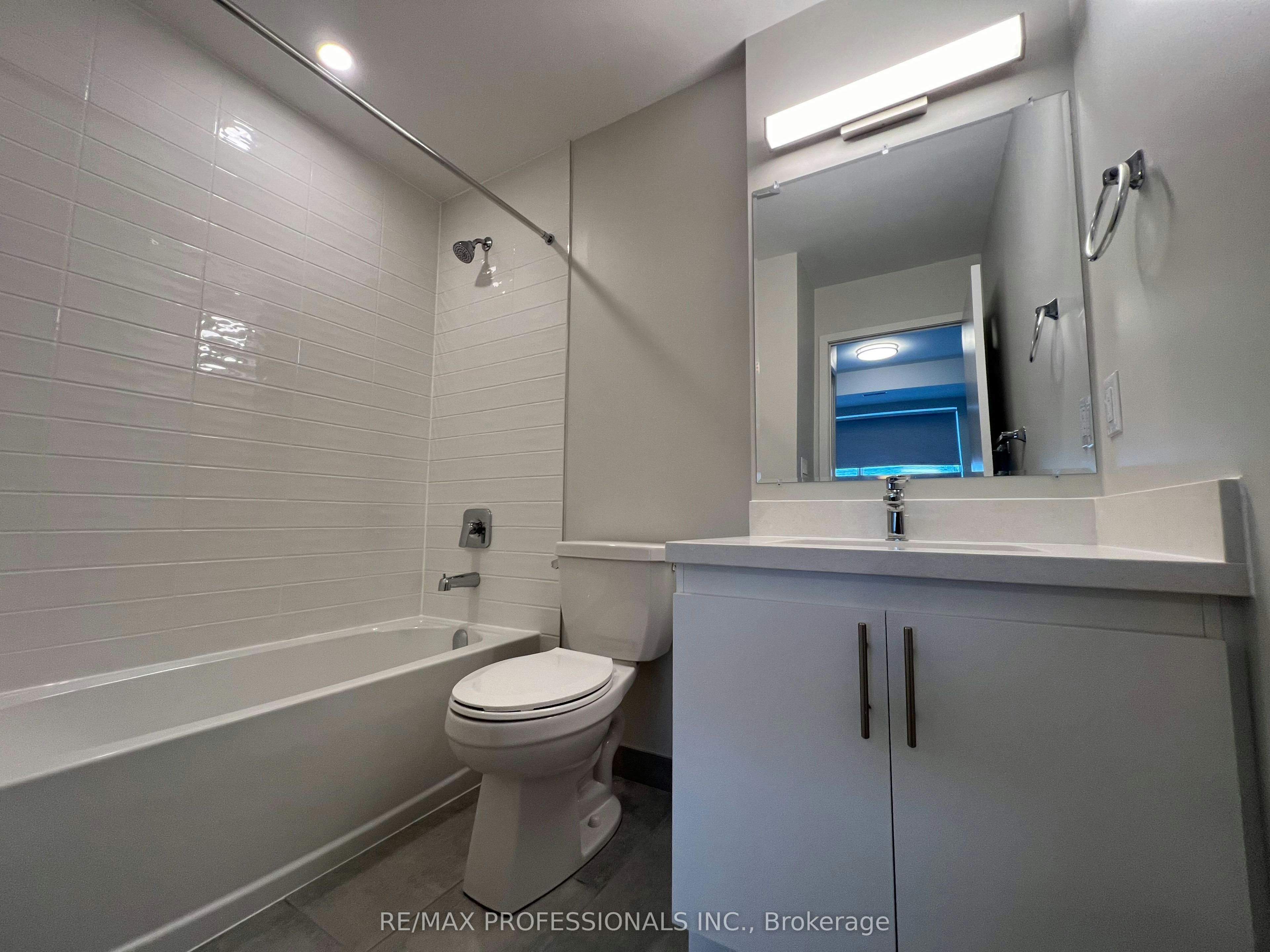 131-62 Dixfield Drive, Toronto, ON, M9C 3W1 - 16