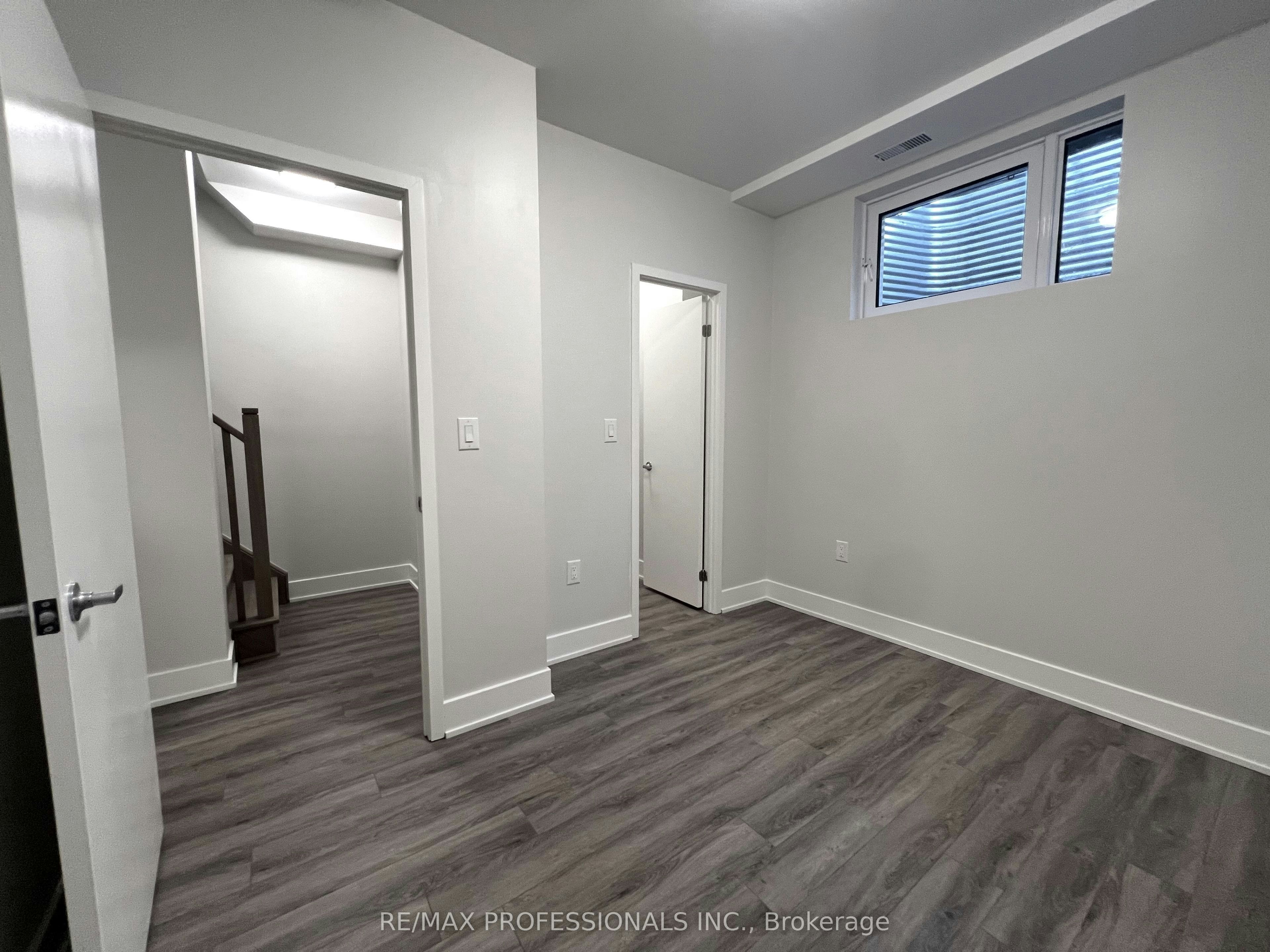 131-62 Dixfield Drive, Toronto, ON, M9C 3W1 - 24