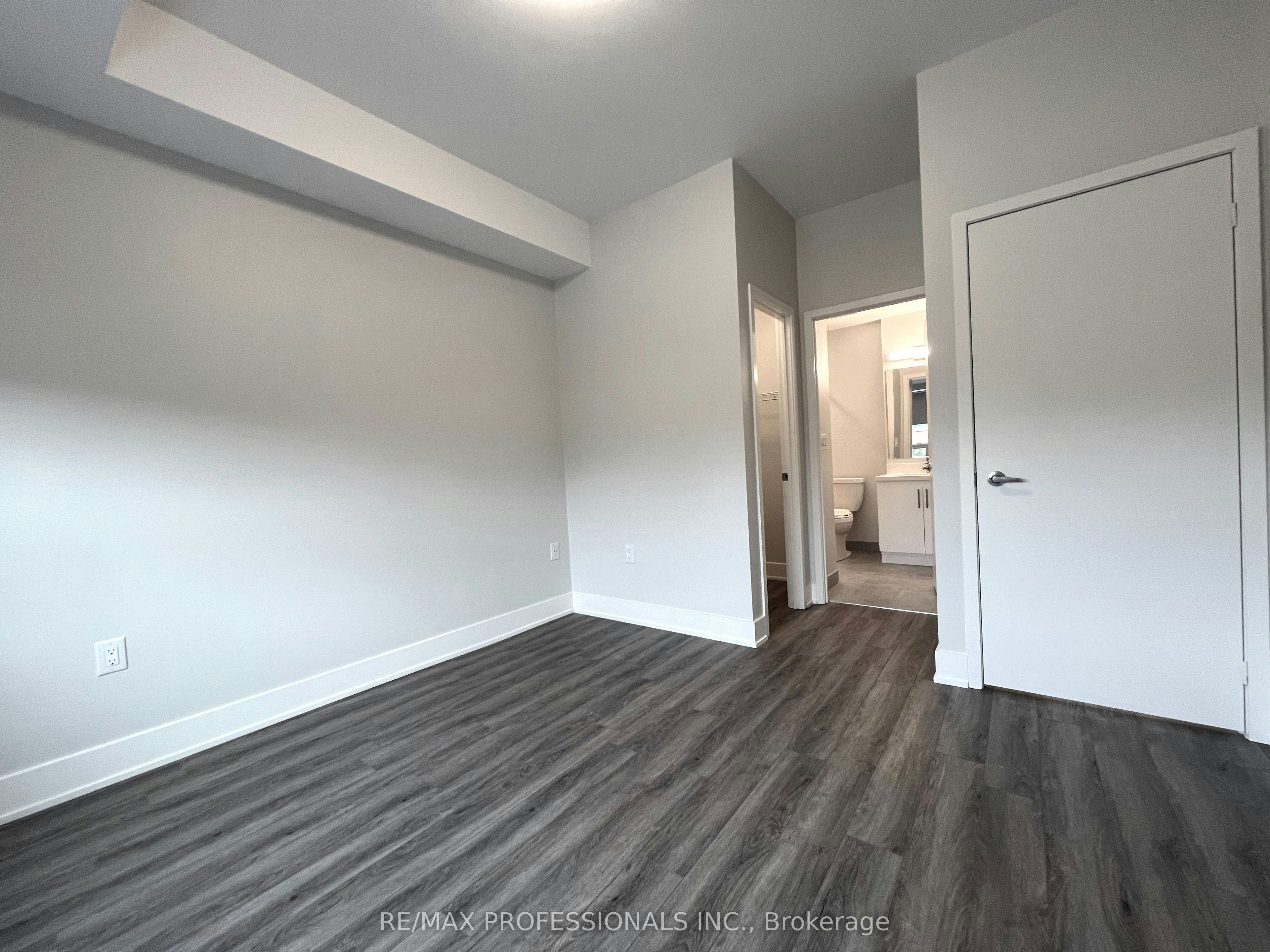 131-62 Dixfield Drive, Toronto, ON, M9C 3W1 - 13