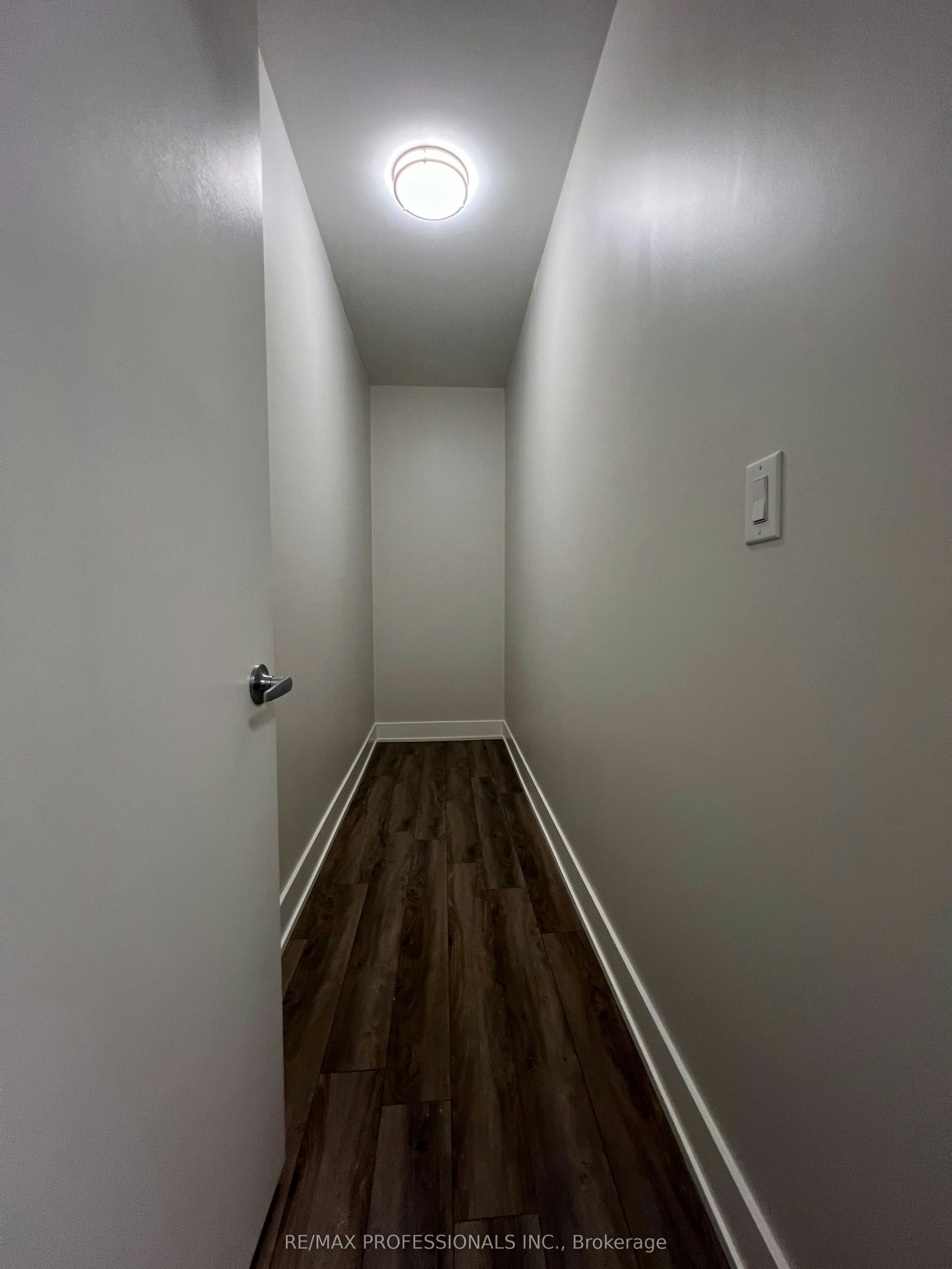 131-62 Dixfield Drive, Toronto, ON, M9C 3W1 - 28