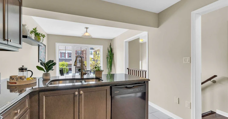 6 Colonel Frank Ching Crescent, Brampton, ON, L6Y 5W5 - 8