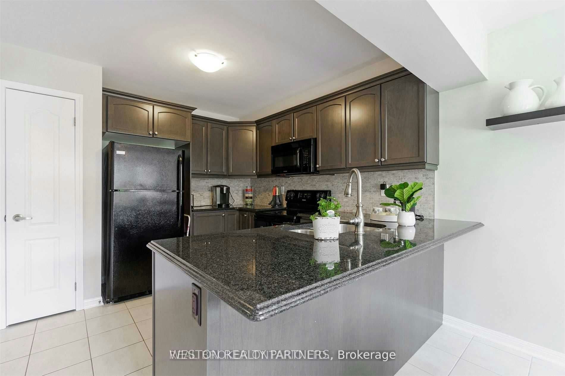 6 Colonel Frank Ching Crescent, Brampton, ON, L6Y 5W5 - 7