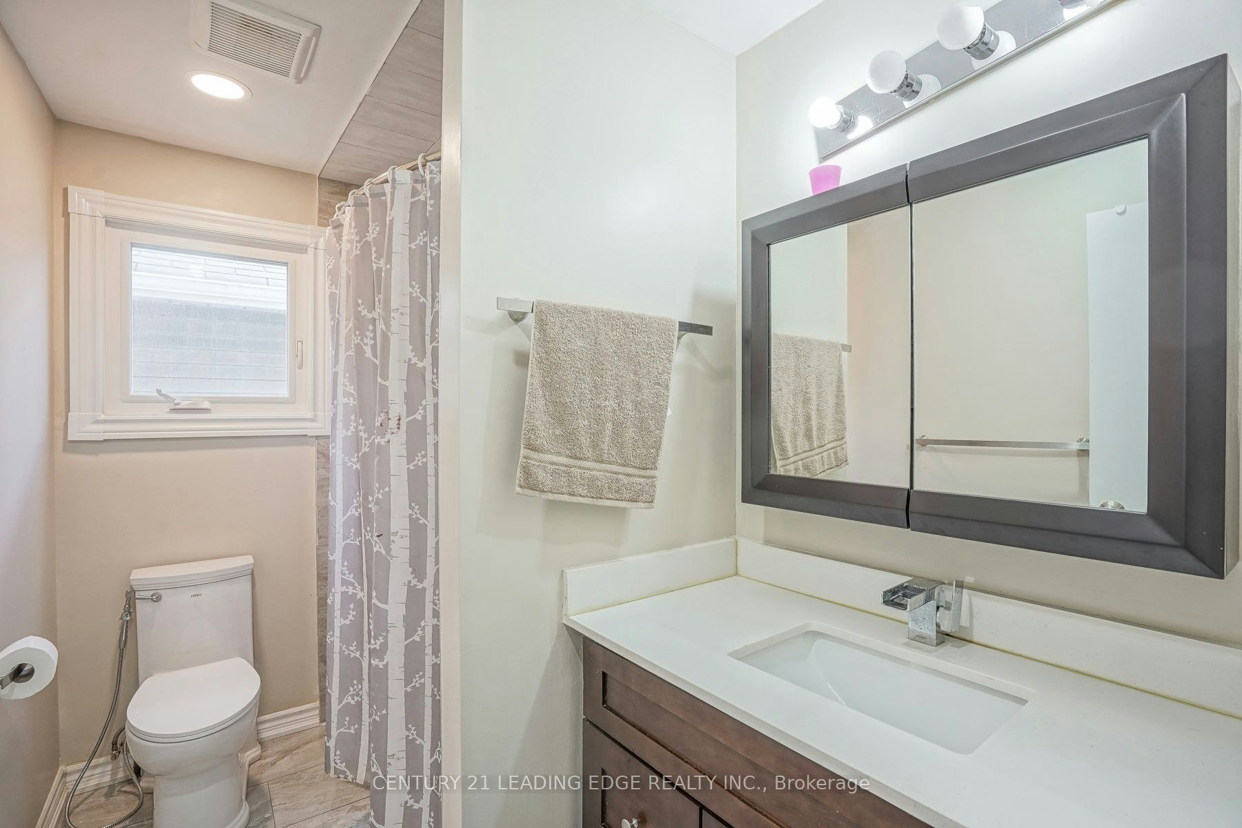 Upper-29 Junewood Crescent, Brampton, ON, L6S 3T5 - 24