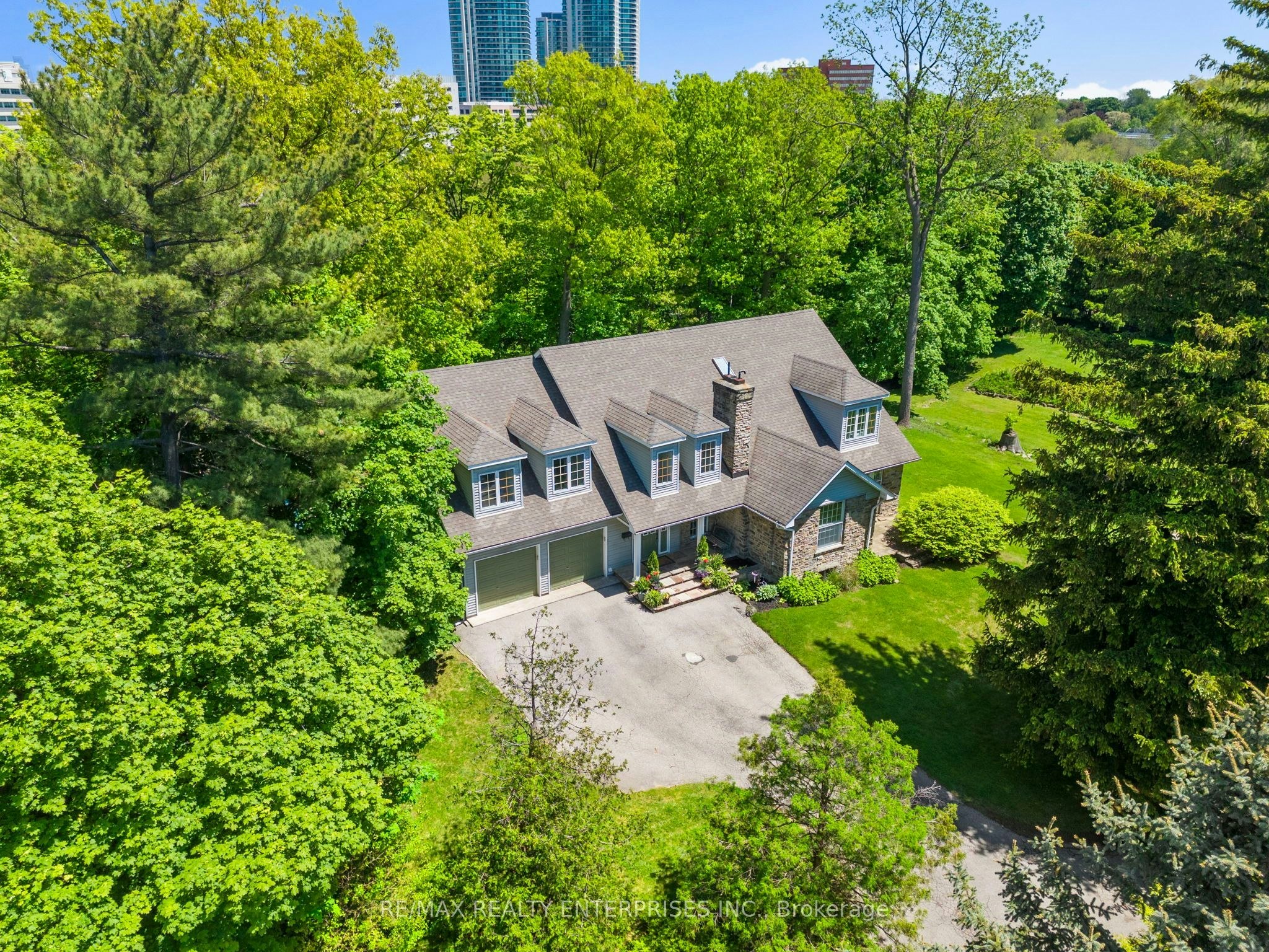 1690 Sherway Drive, Mississauga, ON, L4X 1C7