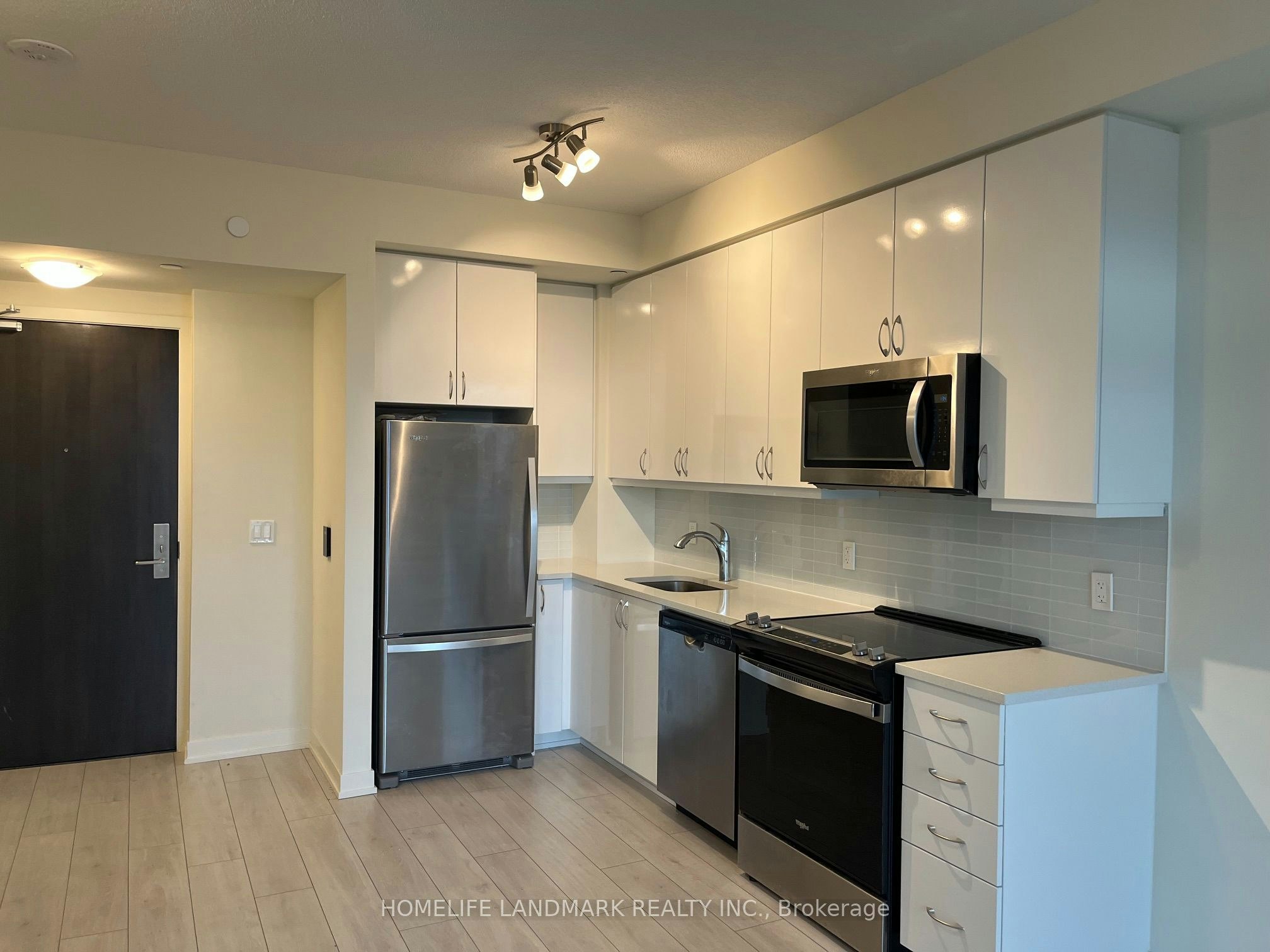 1610-38 Annie Craig Drive, Toronto, ON, M8V 0G9 - 9