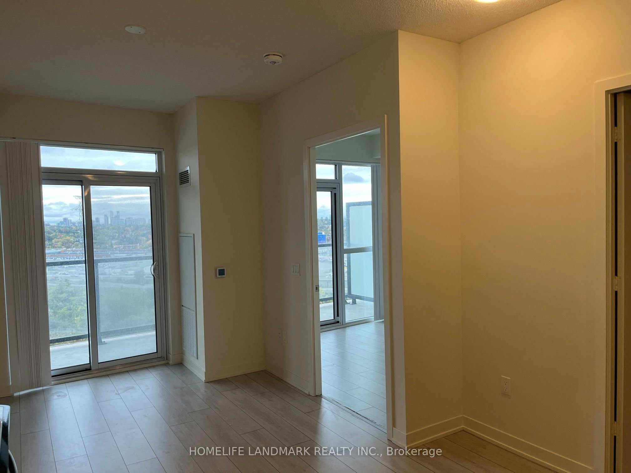 1610-38 Annie Craig Drive, Toronto, ON, M8V 0G9 - 8