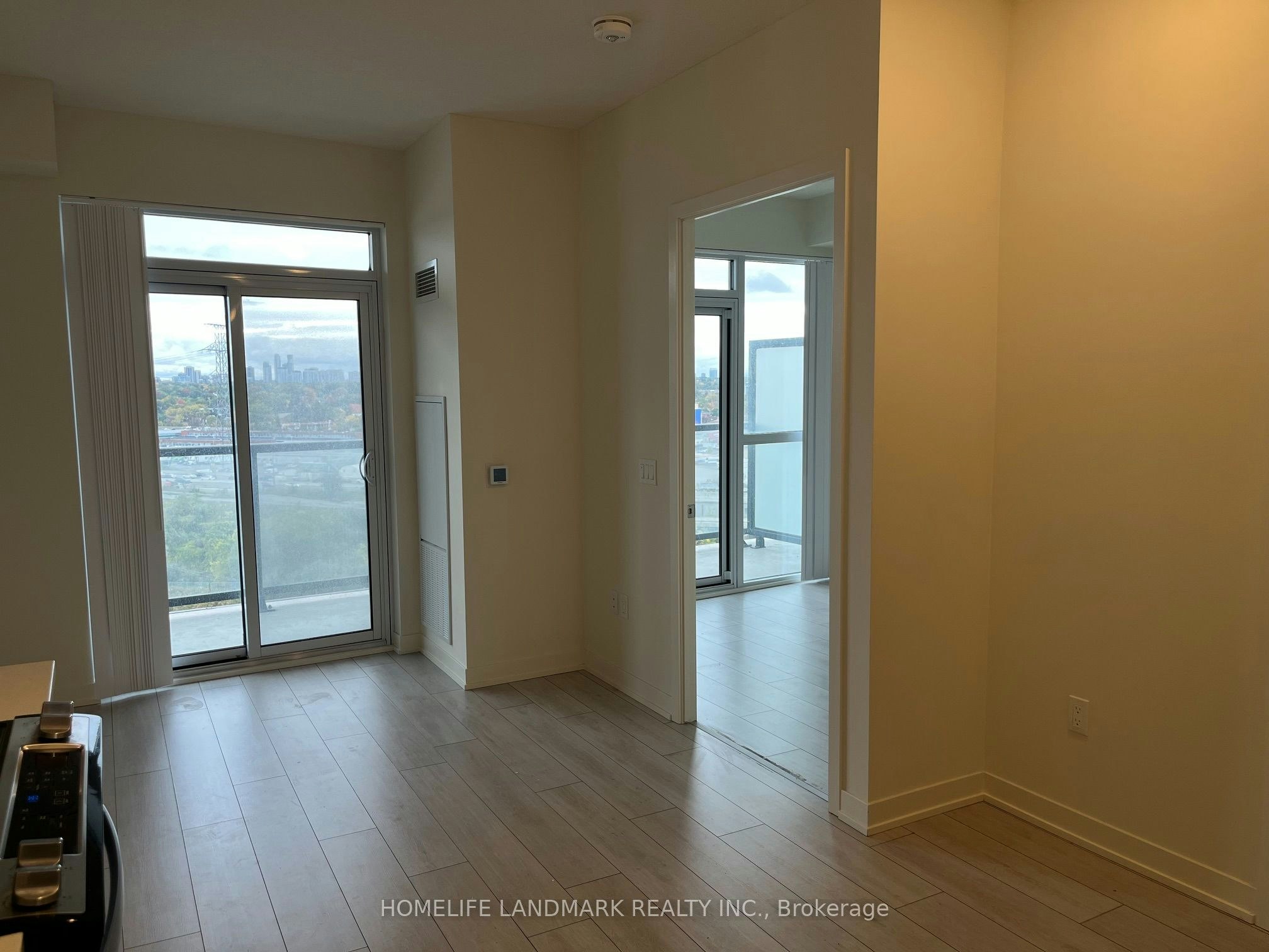 1610-38 Annie Craig Drive, Toronto, ON, M8V 0G9 - 4