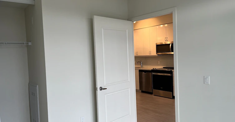 1610-38 Annie Craig Drive, Toronto, ON, M8V 0G9 - 14