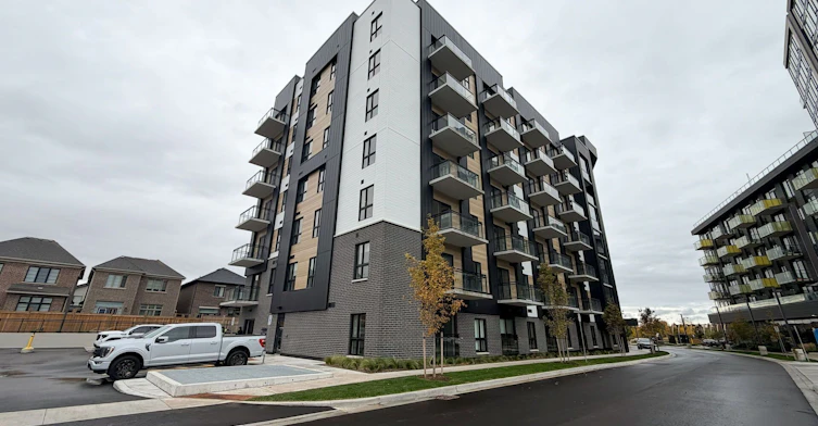 621-3008 William Cutmore Boulevard, Oakville, ON, L6H 8A4