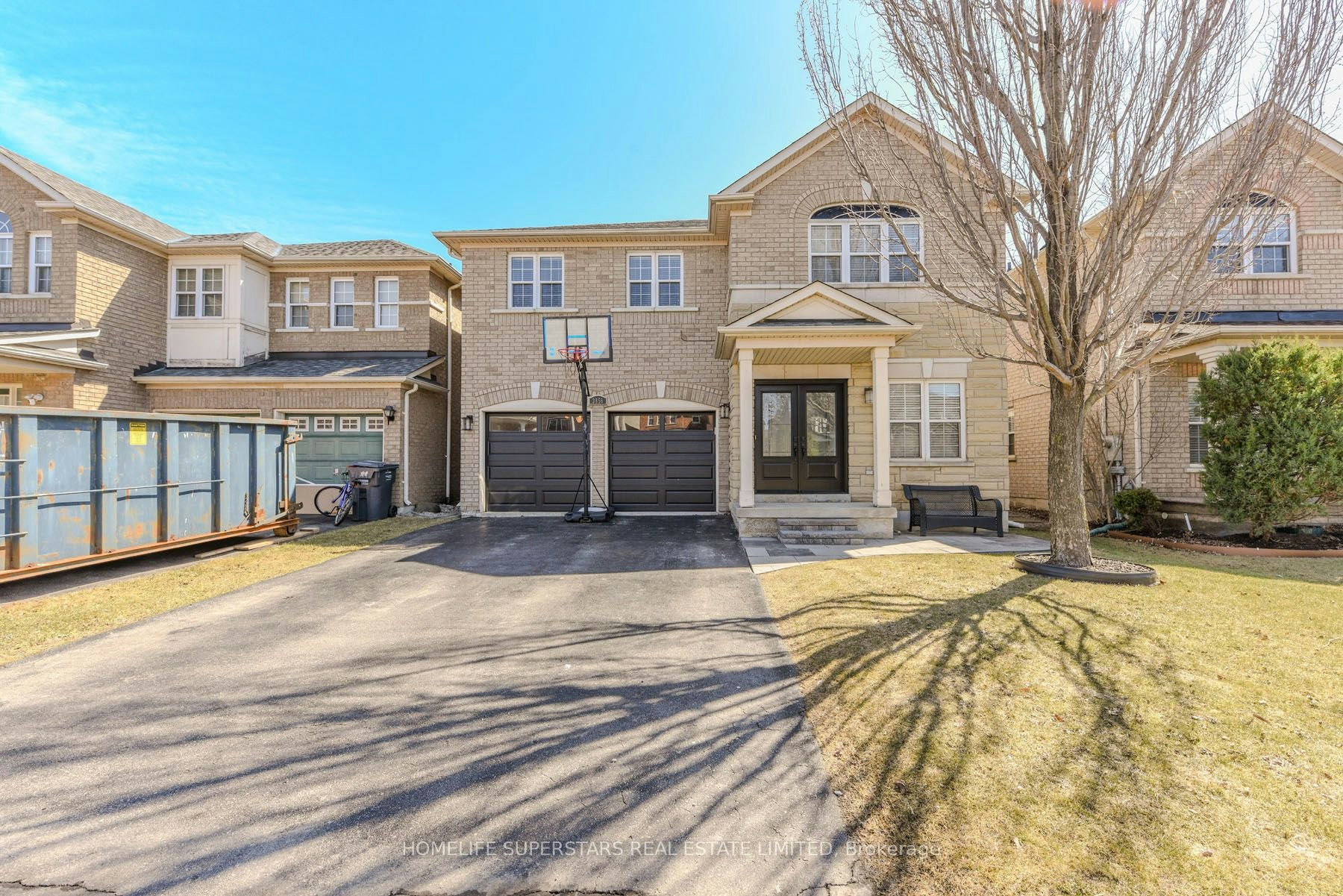 3856 Brinwood Gate, Mississauga, ON, L5M 7H2