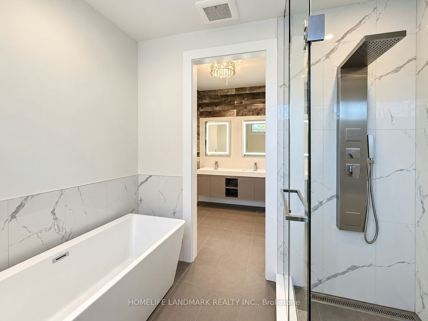 15 Wenonah Drive, Mississauga, ON, L5G 3V9 - 21