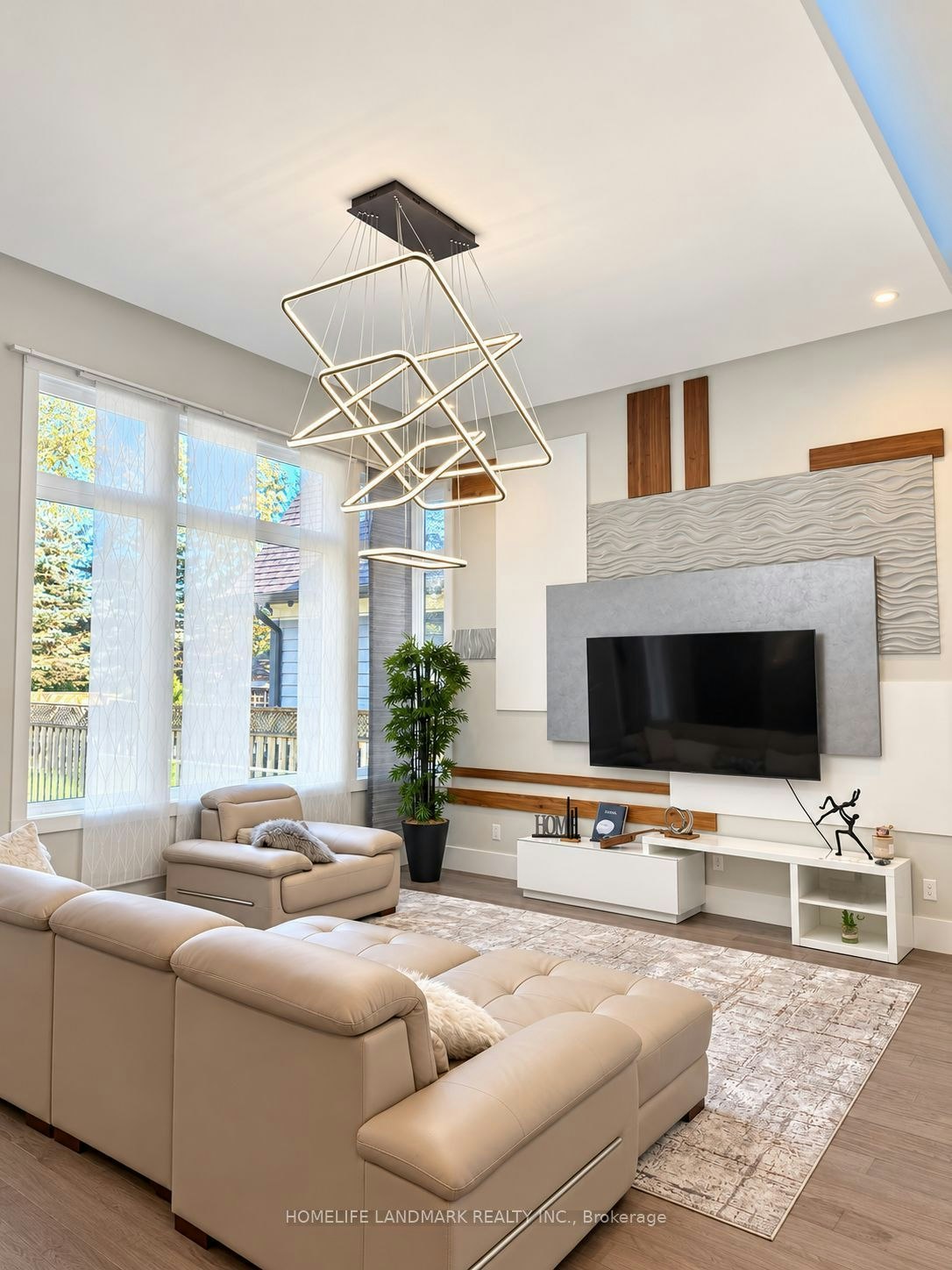 15 Wenonah Drive, Mississauga, ON, L5G 3V9 - 7