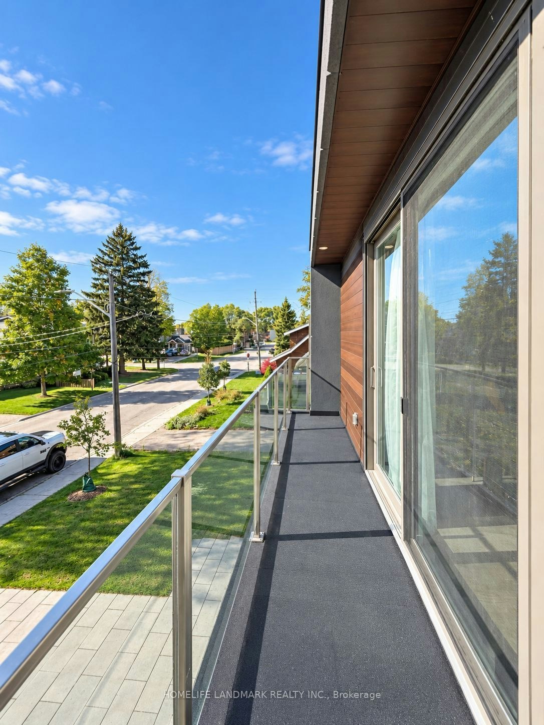 15 Wenonah Drive, Mississauga, ON, L5G 3V9 - 30