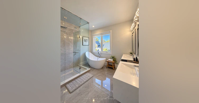 15 Wenonah Drive, Mississauga, ON, L5G 3V9 - 17