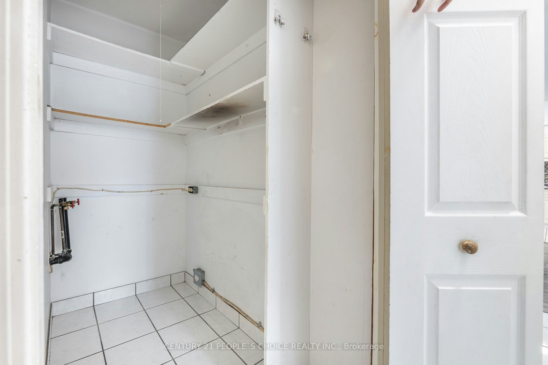 902-3390 Weston Road, Toronto, ON, M9M 2X3 - 27