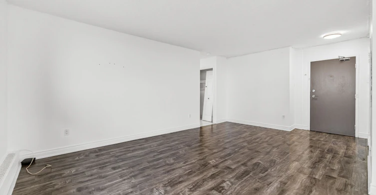902-3390 Weston Road, Toronto, ON, M9M 2X3 - 9
