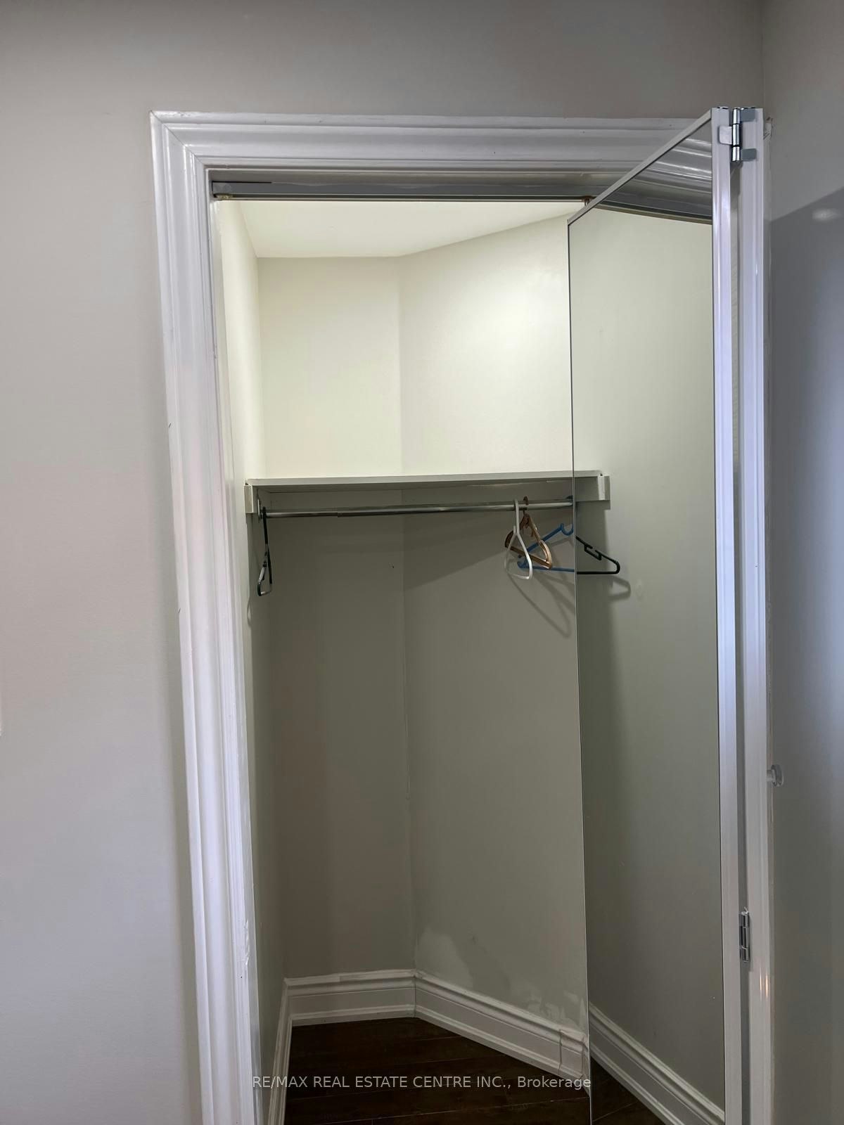 (BASEMENT)-210 Valleyway Drive, Brampton, ON, L6X 0N9 - 9