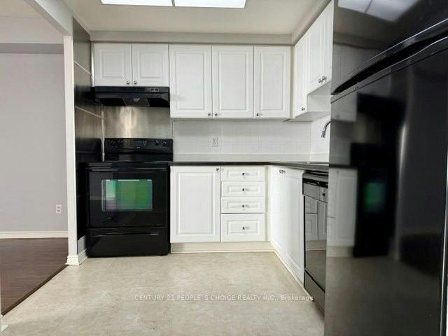 1109-135 Hillcrest Avenue, Mississauga, ON, L5B 4B1 - 12