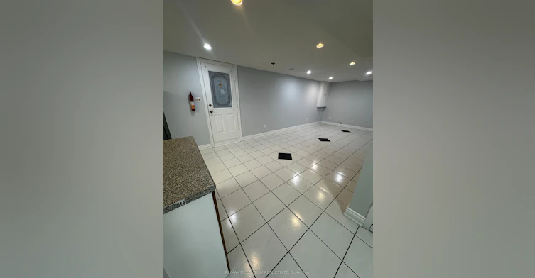 BSMT-1433 Daniel Creek Road, Mississauga, ON, L5V 1T8 - 4