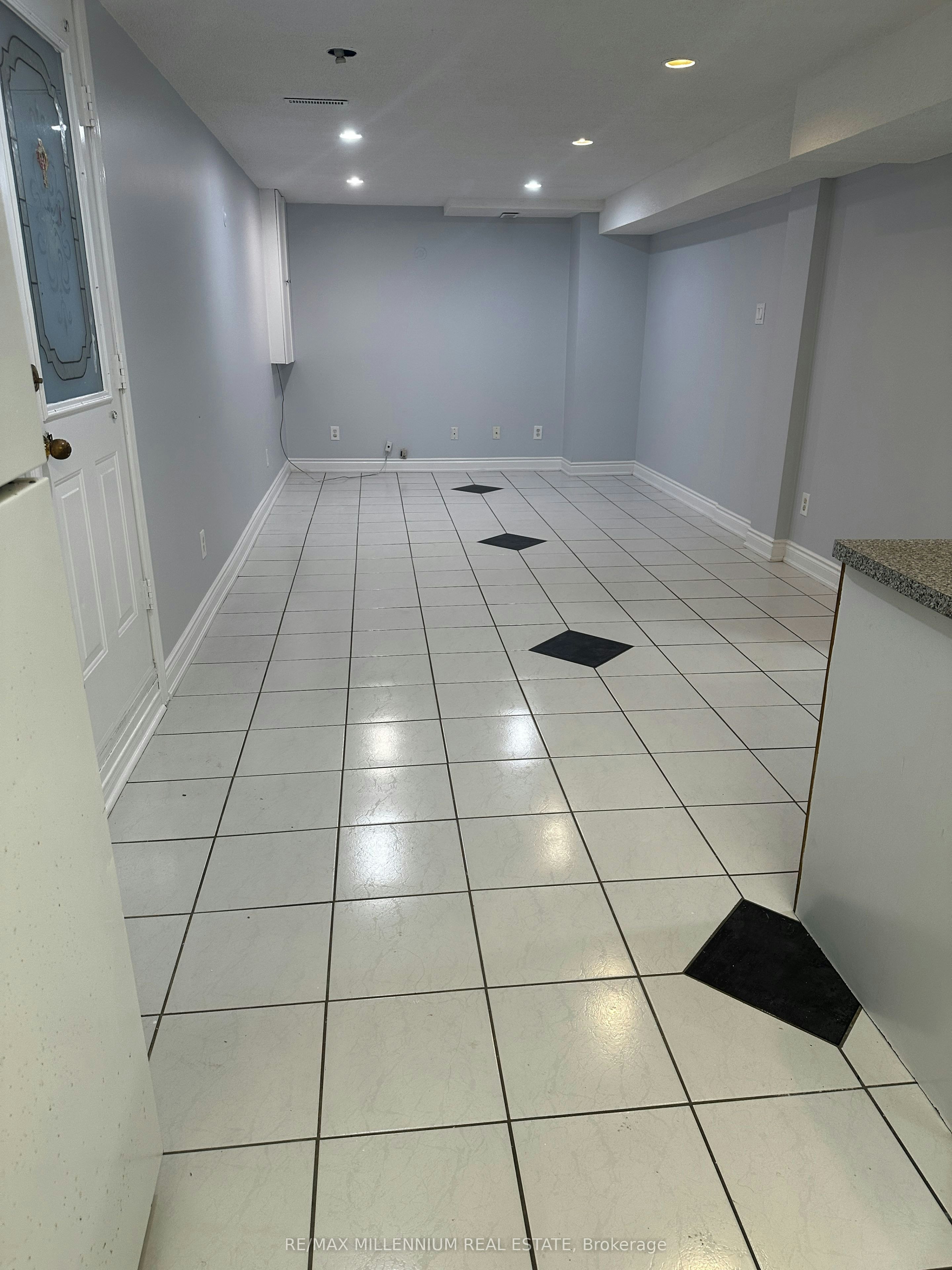 BSMT-1433 Daniel Creek Road, Mississauga, ON, L5V 1T8 - 2