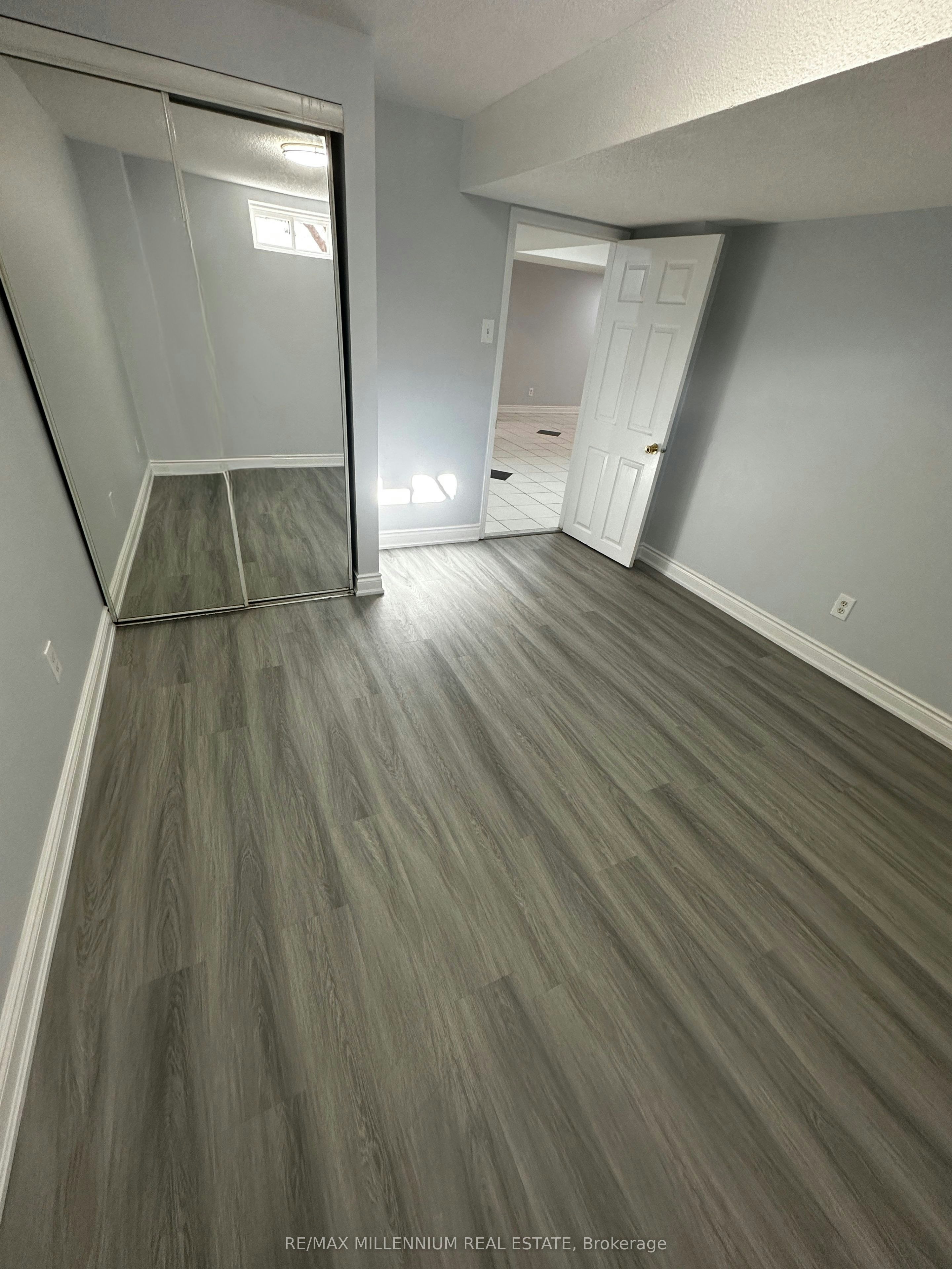 BSMT-1433 Daniel Creek Road, Mississauga, ON, L5V 1T8 - 17