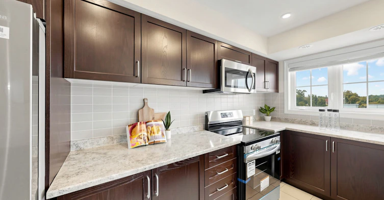 11-2441 Greenwich Drive, Oakville, ON, L6M 0S3 - 4